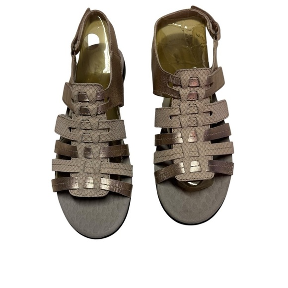 Collection Clarks Sandals Womens 10MAlexis Blossom Strappy Pink Leather Metallic - Picture 2 of 6